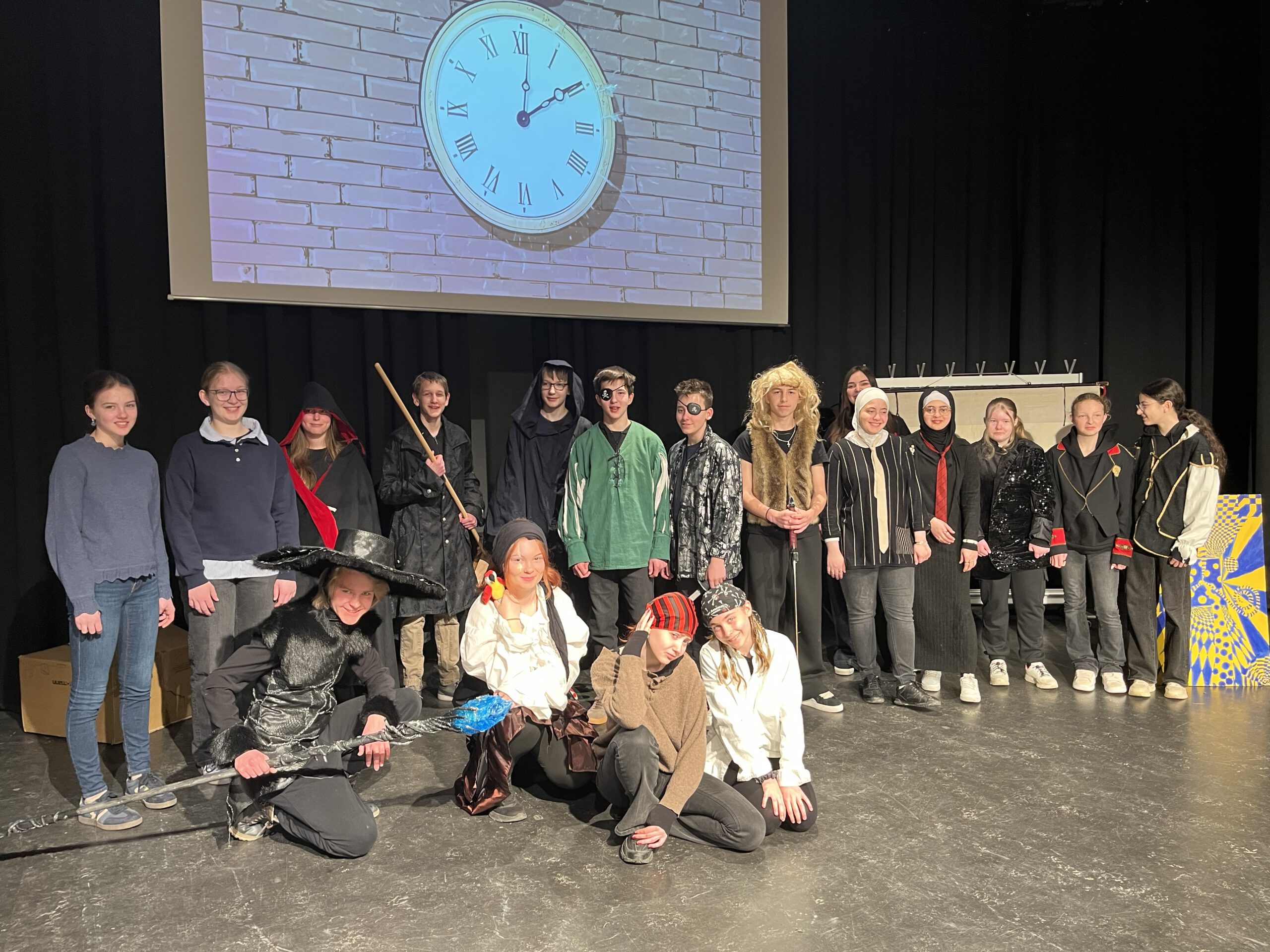 Theateraufführung in der Aula